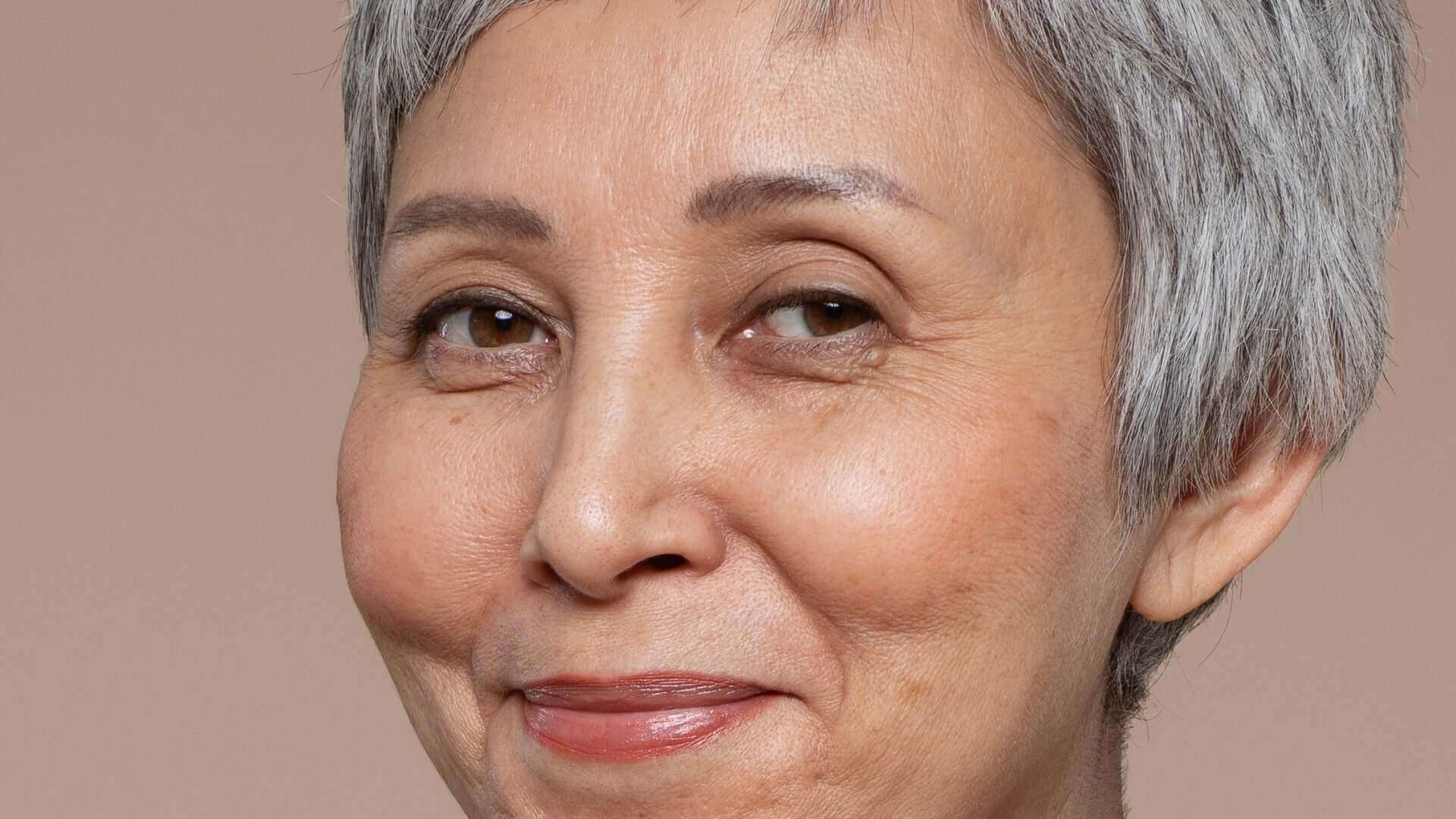 Pele na menopausa: características e melhores práticas